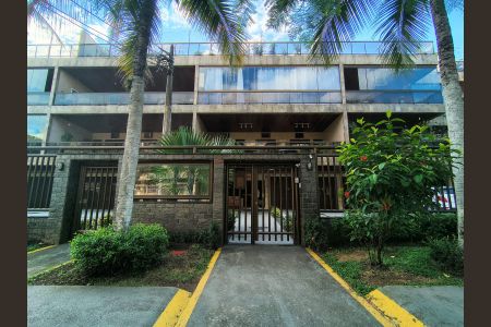 Apartamento à venda com 115m², 4 quartos e 2 vagasFachada do Prédio