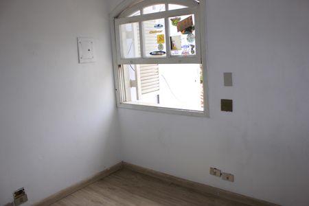 Casa à venda com 199m², 5 quartos e 1 vagaSuíte 2