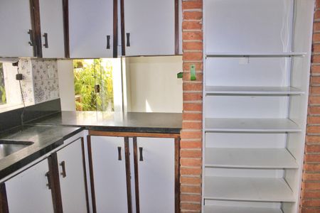 Casa à venda com 199m², 5 quartos e 1 vagaCozinha