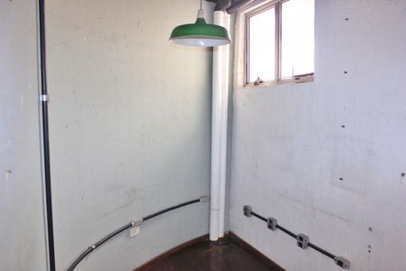 Casa à venda com 199m², 5 quartos e 1 vagaEscritório