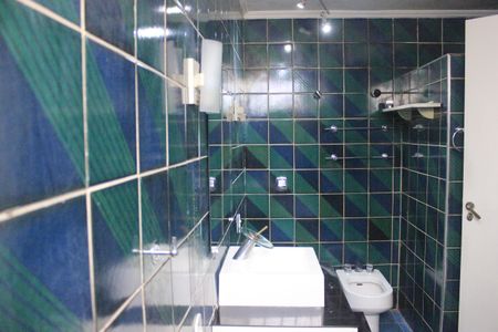 Casa à venda com 199m², 5 quartos e 1 vagaBanheiro da Suíte 1