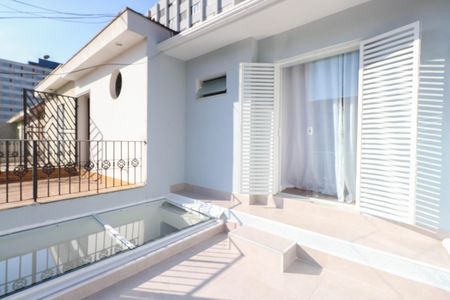 Casa à venda com 120m², 3 quartos e 1 vaga Casa à venda com 120m², 3 quartos e 1 vagaSacada