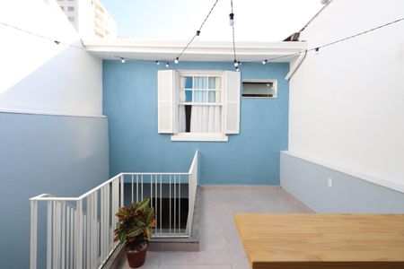 Casa à venda com 120m², 3 quartos e 1 vaga Casa à venda com 120m², 3 quartos e 1 vagaÁrea de Serviço