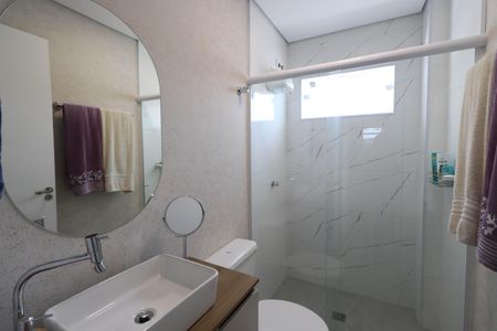 Casa à venda com 120m², 3 quartos e 1 vaga Casa à venda com 120m², 3 quartos e 1 vagaBanheiro da Suíte 2