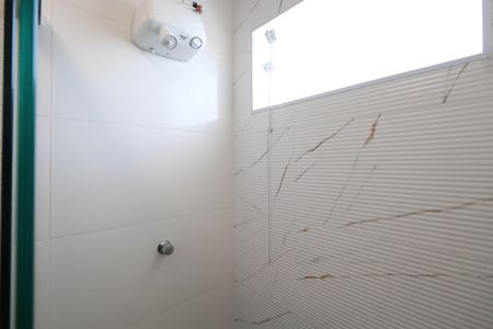 Casa à venda com 120m², 3 quartos e 1 vaga Casa à venda com 120m², 3 quartos e 1 vagaBanheiro da Suíte 2