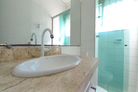 Apartamento à venda com 250m², 2 quartos e 3 vagasBanheiro