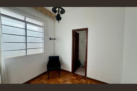 Casa à venda com 246m², 5 quartos e 3 vagasQuarto 4