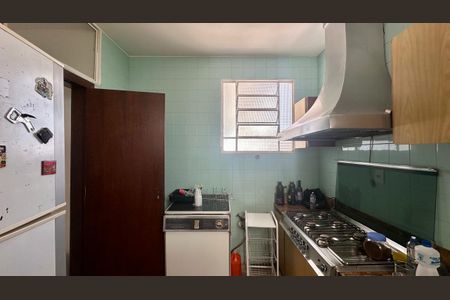 Casa à venda com 246m², 5 quartos e 3 vagasCozinha