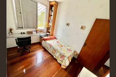 Apartamento para alugar com 82m², 3 quartos e 1 vagaQuarto 2