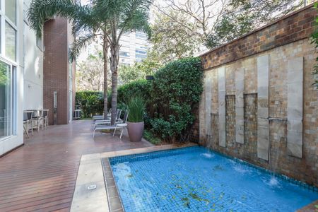 Apartamento para alugar com 170m², 3 quartos e 2 vagasÁrea comum - Piscina