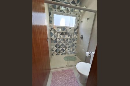 Casa de condomínio à venda com 175m², 3 quartos e 4 vagas Casa de condomínio à venda com 175m², 3 quartos e 4 vagasFoto 01