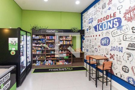 Apartamento à venda com 80m², 2 quartos e 1 vaga Apartamento à venda com 80m², 2 quartos e 1 vagaÁrea comum - Mercadinho