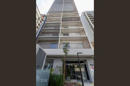 Studio à venda com 31m², 1 quarto e 1 vaga Studio à venda com 31m², 1 quarto e 1 vagaFachada