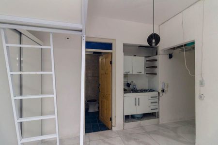 Apartamento à venda com 23m², 1 quarto e sem vaga Apartamento à venda com 23m², 1 quarto e sem vagaStudio