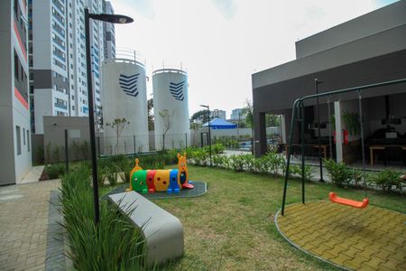 Apartamento à venda com 40m², 2 quartos e sem vagaÁrea comum