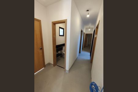 Casa à venda com 81m², 3 quartos e 2 vagas Casa à venda com 81m², 3 quartos e 2 vagasQuarto