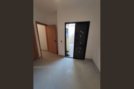 Casa à venda com 81m², 3 quartos e 2 vagas Casa à venda com 81m², 3 quartos e 2 vagasQuarto