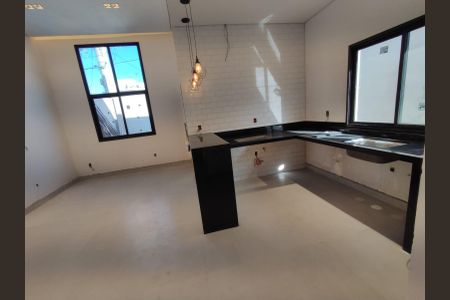 Casa à venda com 81m², 3 quartos e 2 vagas Casa à venda com 81m², 3 quartos e 2 vagasCozinha