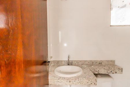 Apartamento à venda com 40m², 2 quartos e sem vagaBanheiro