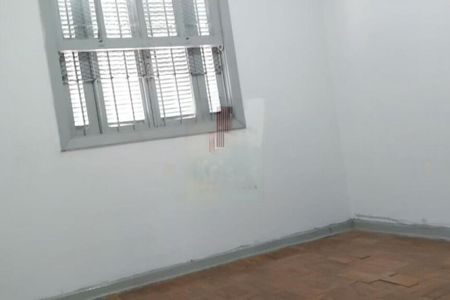 Casa à venda com 110m², 2 quartos e 2 vagas