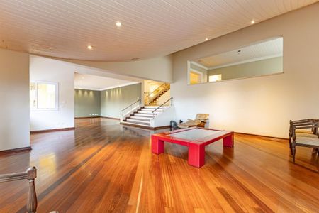 Casa à venda com 754m², 4 quartos e 4 vagasFoto 01