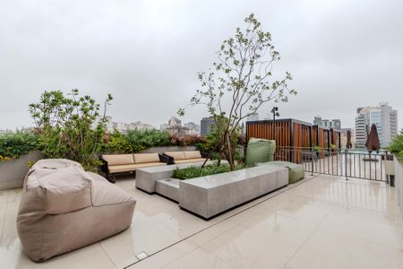 Studio à venda com 30m², 1 quarto e sem vaga Studio à venda com 30m², 1 quarto e sem vagaTerraço