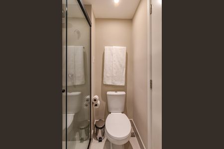 Studio à venda com 30m², 1 quarto e sem vaga Studio à venda com 30m², 1 quarto e sem vagaBanheiro