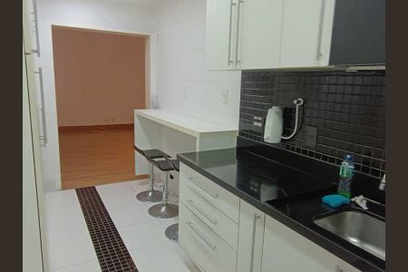 Apartamento à venda com 65m², 2 quartos e 1 vaga