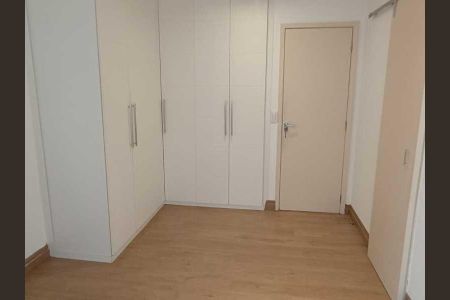 Apartamento à venda com 65m², 2 quartos e 1 vaga