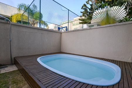 Apartamento à venda com 151m², 3 quartos e 2 vagas