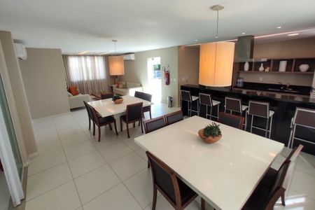 Apartamento à venda com 151m², 3 quartos e 2 vagas