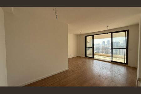 Apartamento à venda com 76m², 2 quartos e 1 vaga