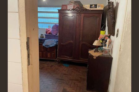 Casa à venda com 273m², 4 quartos e 2 vagas