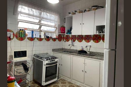 Casa à venda com 273m², 4 quartos e 2 vagas