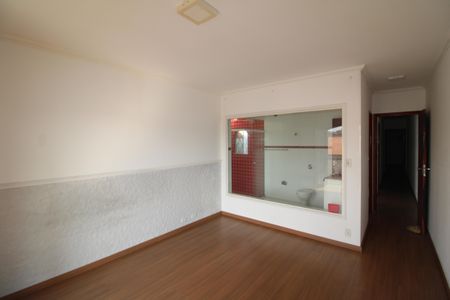 Casa à venda com 170m², 3 quartos e 3 vagasSuíte 3