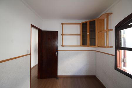 Casa à venda com 170m², 3 quartos e 3 vagasSuíte 2