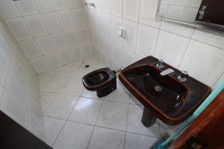 Casa à venda com 170m², 3 quartos e 3 vagasBanheiro Suíte