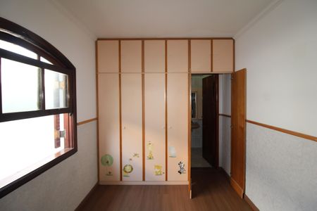 Casa à venda com 170m², 3 quartos e 3 vagasSuíte 2