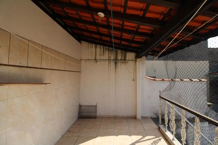 Casa à venda com 170m², 3 quartos e 3 vagasÁrea de Serviço