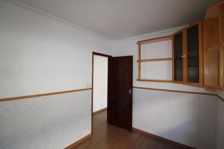 Casa à venda com 170m², 3 quartos e 3 vagasSuíte 2