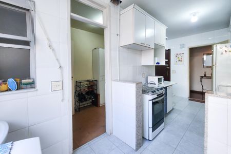 Apartamento à venda com 105m², 2 quartos e 1 vaga Apartamento à venda com 105m², 2 quartos e 1 vagaÁrea de serviço