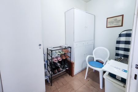 Apartamento à venda com 105m², 2 quartos e 1 vaga Apartamento à venda com 105m², 2 quartos e 1 vagaQuarto de serviço