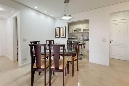 Apartamento à venda com 87m², 3 quartos e 2 vagas Apartamento à venda com 87m², 3 quartos e 2 vagasSala