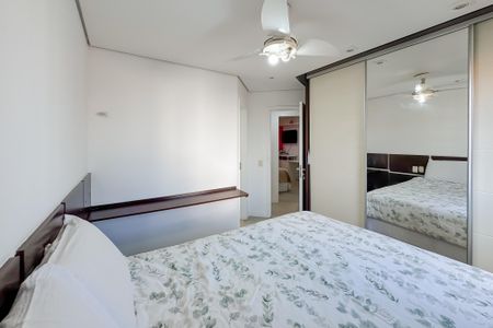 Apartamento à venda com 87m², 3 quartos e 2 vagas Apartamento à venda com 87m², 3 quartos e 2 vagasSuíte