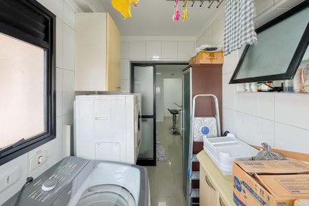 Apartamento à venda com 87m², 3 quartos e 2 vagas Apartamento à venda com 87m², 3 quartos e 2 vagasÁrea de Serviço
