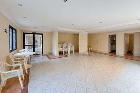 Apartamento à venda com 87m², 3 quartos e 2 vagas Apartamento à venda com 87m², 3 quartos e 2 vagasÁrea comum