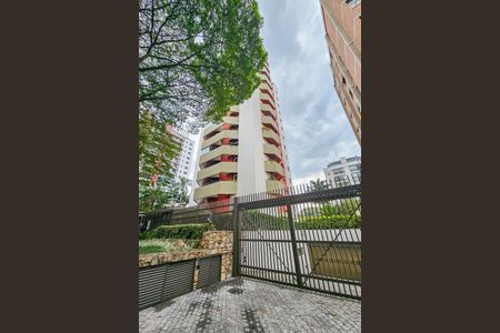 Apartamento à venda com 273m², 4 quartos e 3 vagasFachada