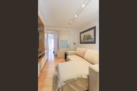 Apartamento à venda com 273m², 4 quartos e 3 vagasSala de TV