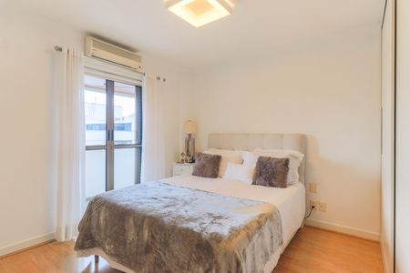 Apartamento à venda com 273m², 4 quartos e 3 vagasSuíte 1