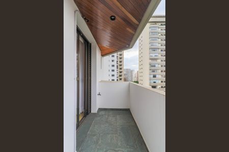 Apartamento à venda com 273m², 4 quartos e 3 vagasVaranda da Suíte 1